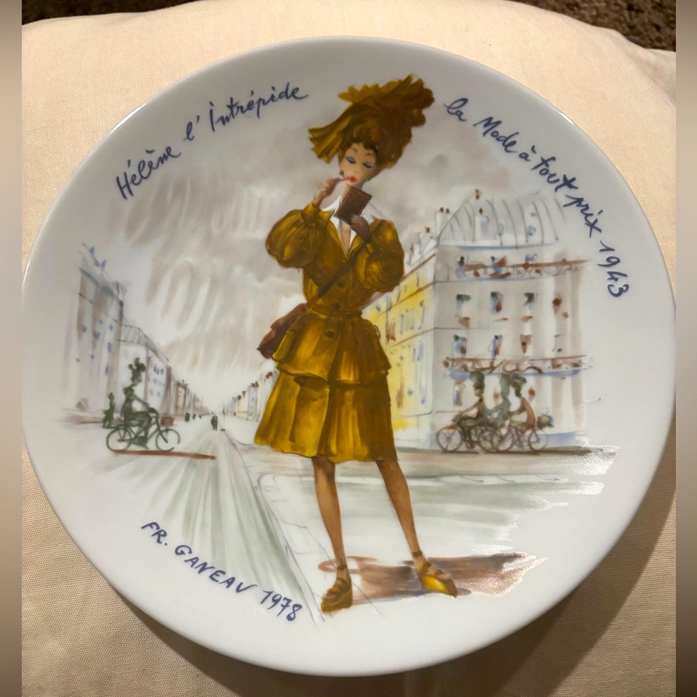 Vintage 1978 D'Arceau Limoges Collectors Plate “Helene la Intrepide 1943”